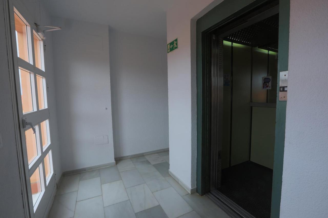 Atico Andalucia Plaza Apartment Tarifa Luaran gambar